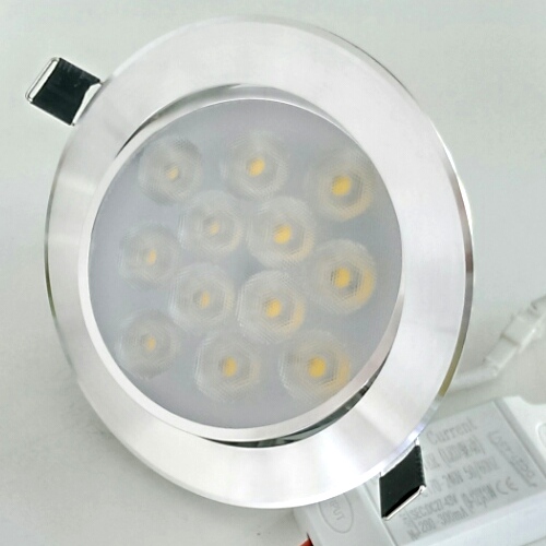 12W LED ЛУНA за Вграждане Студена Светлина 6500К