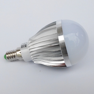 5W Димираща се LED Лампа E14 6000K Студено бяла светлина 5W Димираща се LED Лампа E14 6000K Студено бяла светлина